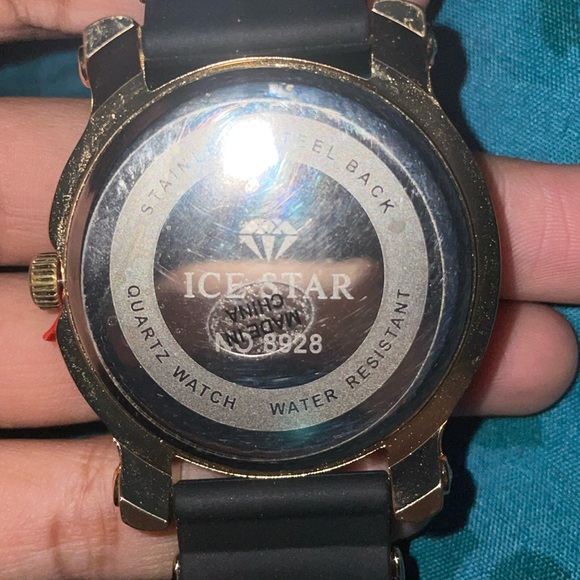 MEN'S TECHNO PAVE BLACK SILICONE BAND GOLD FINISH FASHION DRESSY/CASUAL WATCH - Picture 3 of 3